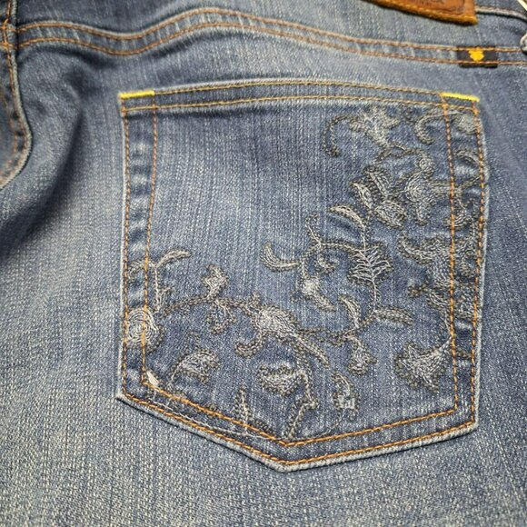Lucky Brand Denim‎ Jeans Blue Embroidered Pockets Womens 18 Wide x 34 Long - Picture 2 of 10